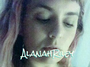 Alanah_Riley