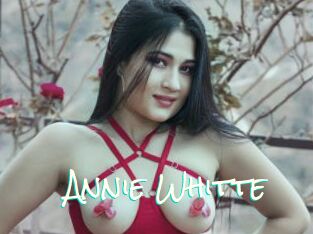 Annie_Whitte