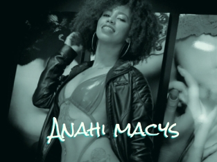 Anahi_macys