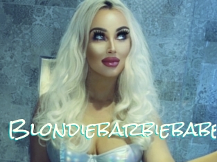 Blondiebarbiebabe