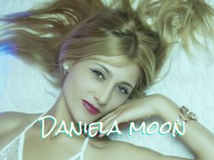 Daniela_moon