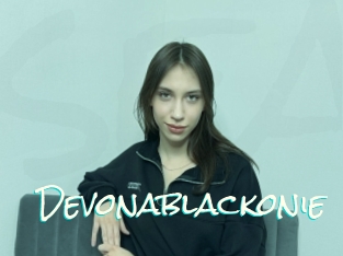 Devonablackonie