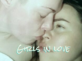 Girls_in_love