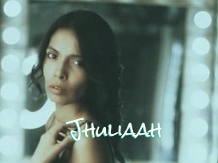 Jhuliaah