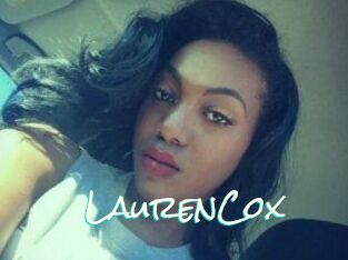 Lauren_Cox