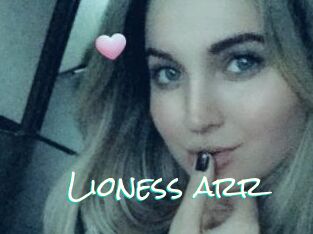 Lioness_arr