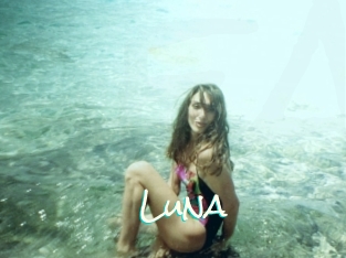 Luna_Taylor