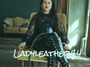 Ladyleather24