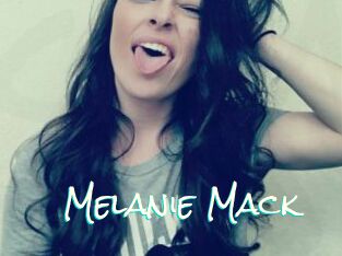 Melanie_Mack