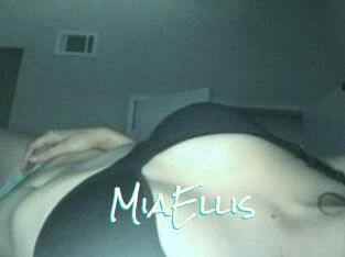 Mia_Ellis