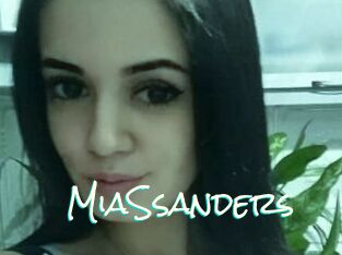 MiaSsanders