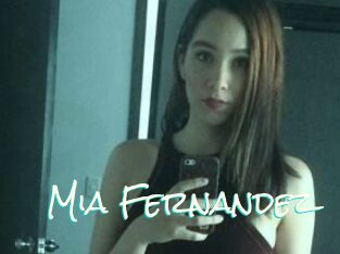 Mia_Fernandez