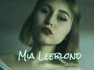 Mia_Leeblond