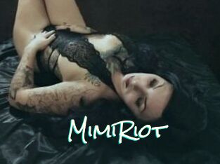 Mimi_Riot