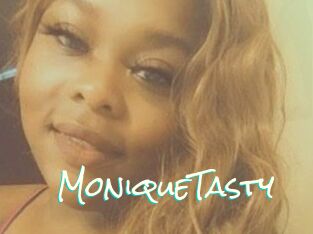 MoniqueTasty