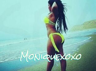 Moniquexoxo