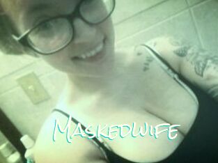 Maskedwife