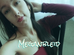Meganbleid