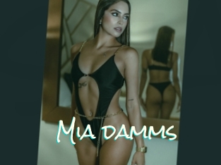 Mia_damms