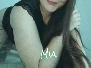 Mia