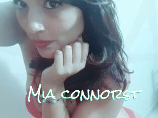 Mia_connorst