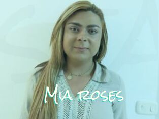 Mia_roses
