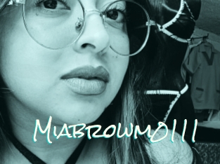 Miabrowm0111