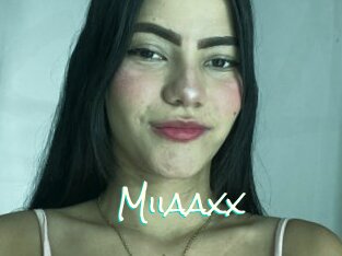 Miiaaxx