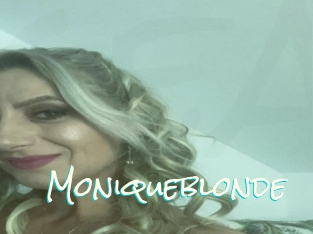 Moniqueblonde