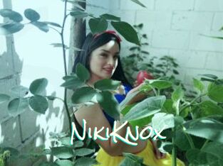 NikiKnox