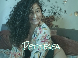 Petitesea