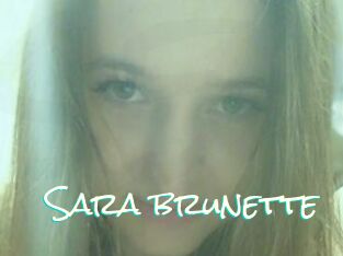 Sara_brunette