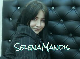 SelenaMandis