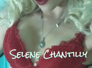 Selene_Chantilly