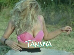 Tannya_
